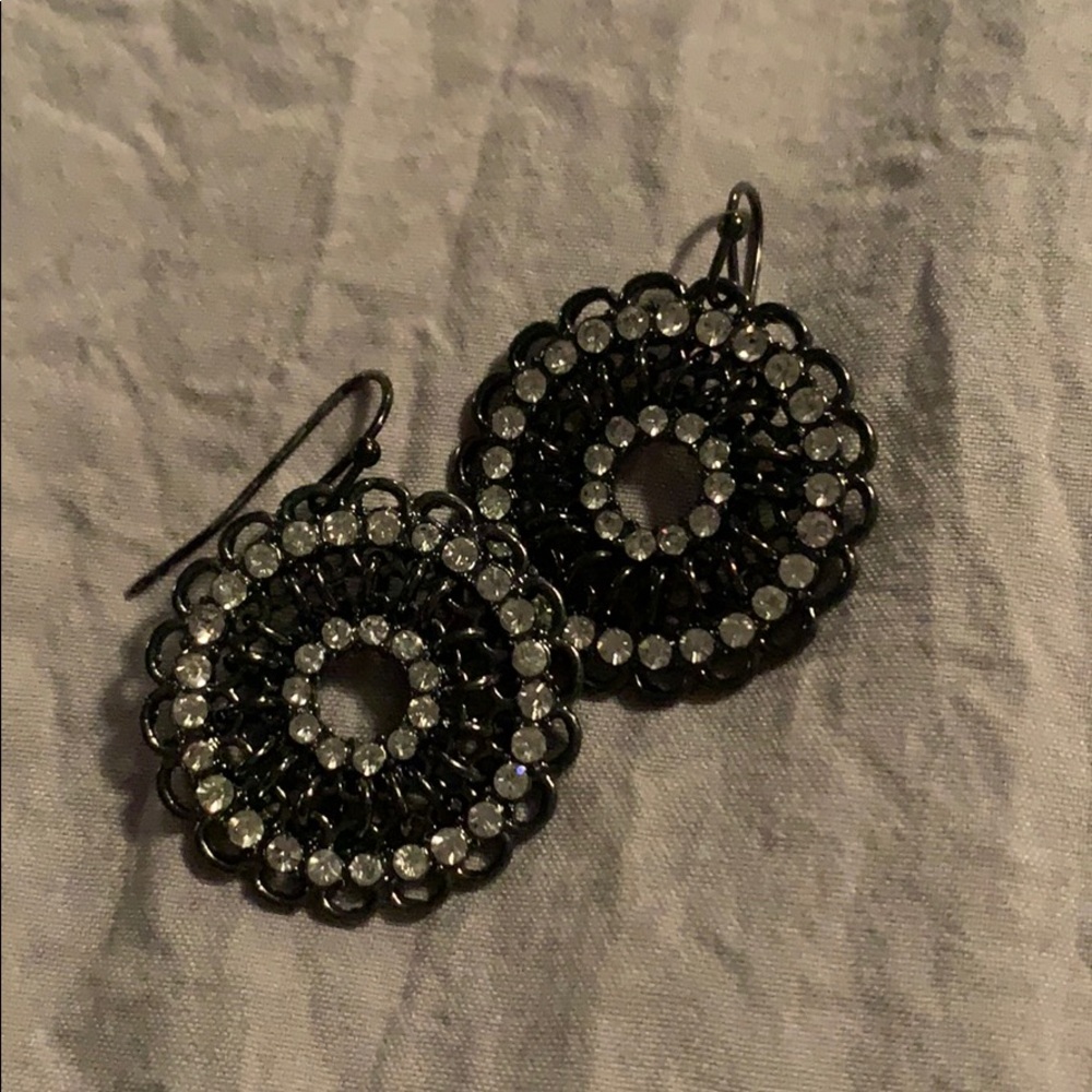 Earrings - Picture 2 of 3